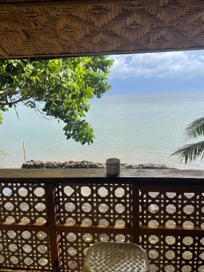Borbon'S Treehouse By The Sea Bed & Breakfast Mambajao Dış mekan fotoğraf
